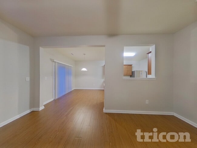 Building Photo - 2058 Aragon Lane