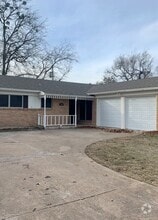 Building Photo - 2304 N Ricketts St