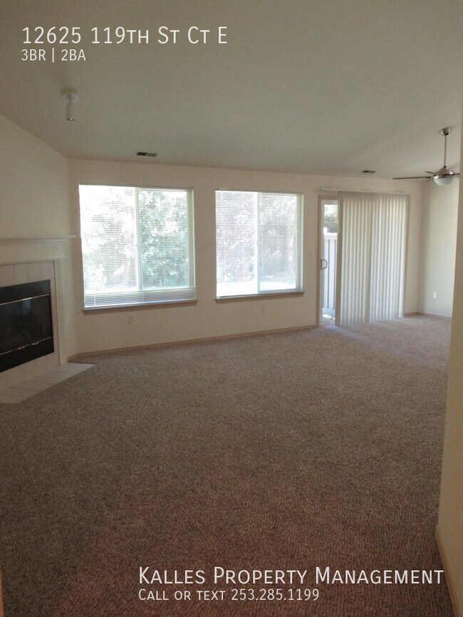 Building Photo - Beautiful 3 Bed 2 Bath Duplex in Puyallup