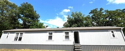 Building Photo - 150 Co Rd 3459