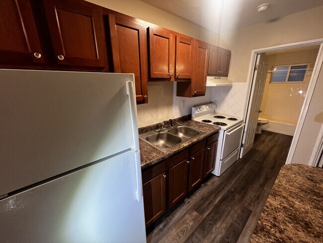 Building Photo - 4216 Flintlock Dr