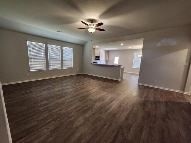Foto del edificio - 11314 Cora Ln