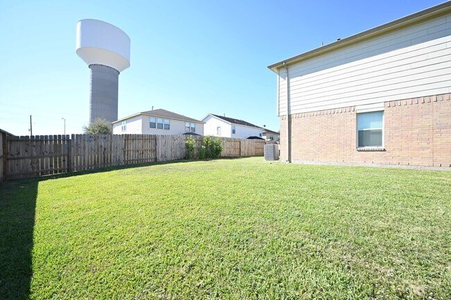 Foto del edificio - 9403 Coatsworth Dr