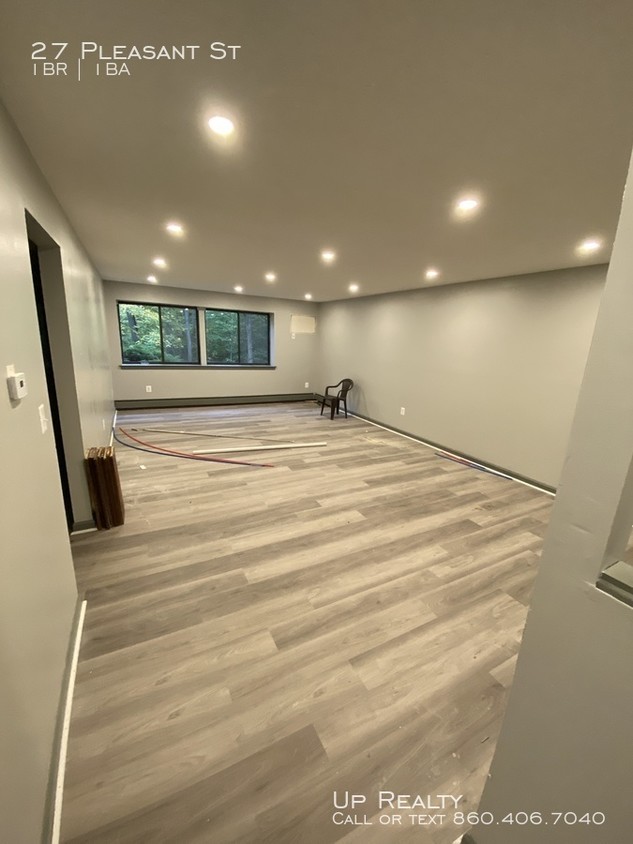 Building Photo - Beutiful renovated 1 bedroom