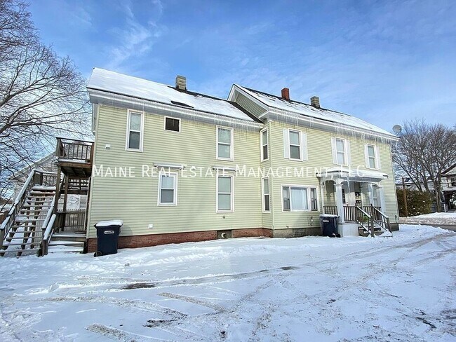 Foto del edificio - 318 Essex St