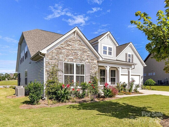 Foto del edificio - 9528 Horsebit Ln