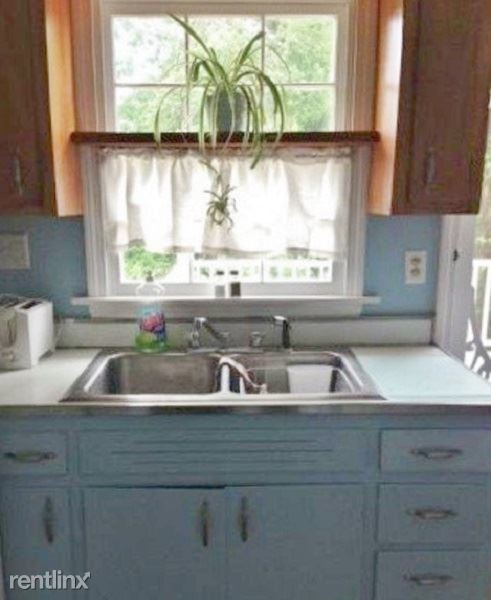 Foto principal - 59 Brookside Dr