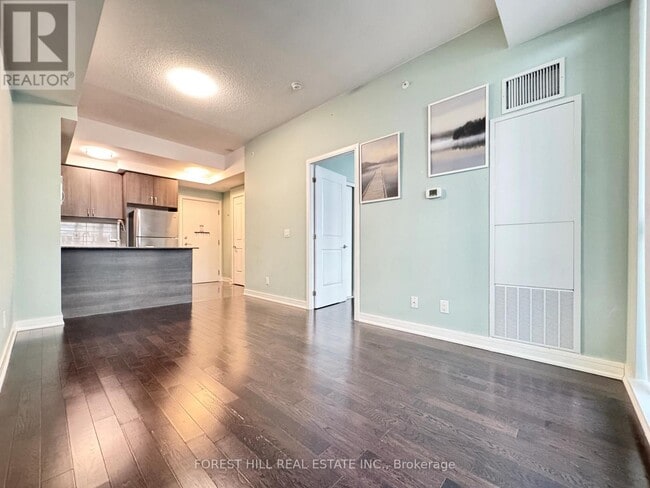 Building Photo - 9191 Yonge St