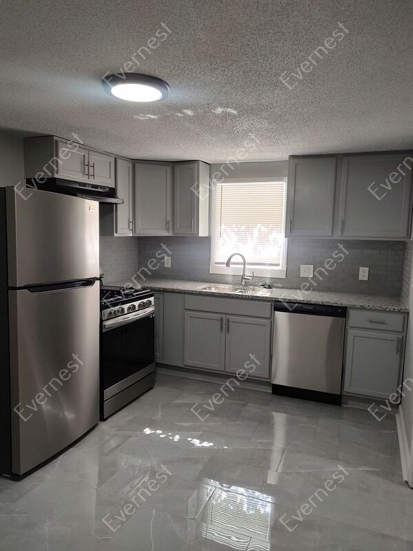 Foto del edificio - 700 S Savage St