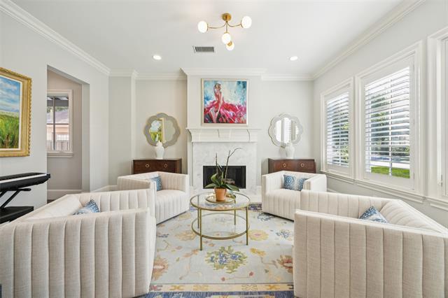 Foto del edificio - 6435 Glenrose Ct