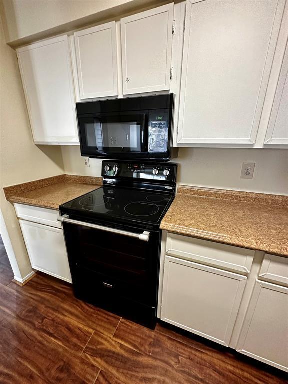 Foto del edificio - 6701 Sands Point Dr