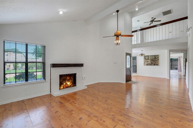 Foto del edificio - 3103 Ashford Bend Dr