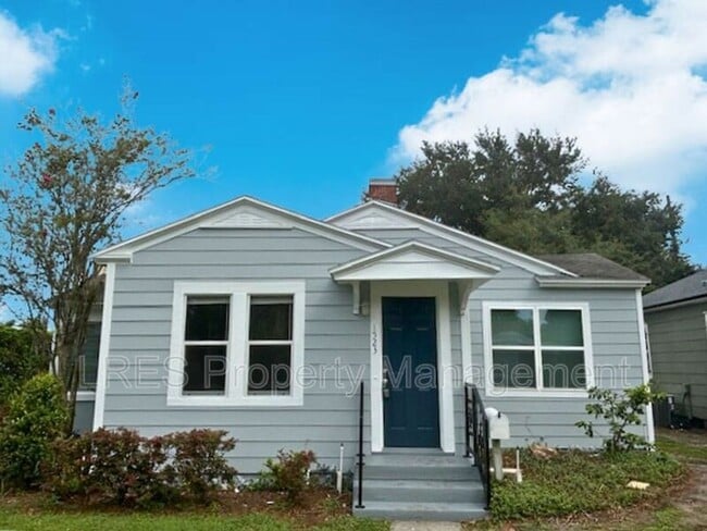 Photo - 1523 E Concord St House