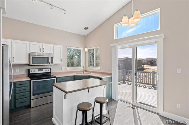 Building Photo - 8730 Wildrye Cir
