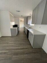 Building Photo - 3622 Fiddlers Green Dr