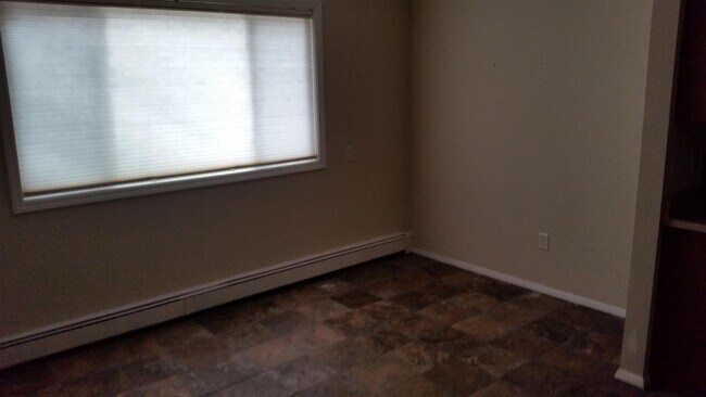 Foto del edificio - 825 Oakcrest St