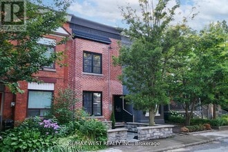 Building Photo - 414 Clendenan Ave