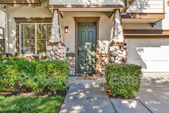 Photo - 1162 Waverly Cir House