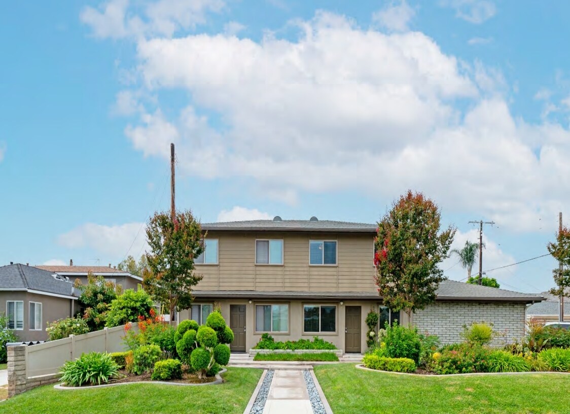 Primary Photo - 181 Del Mar Ave
