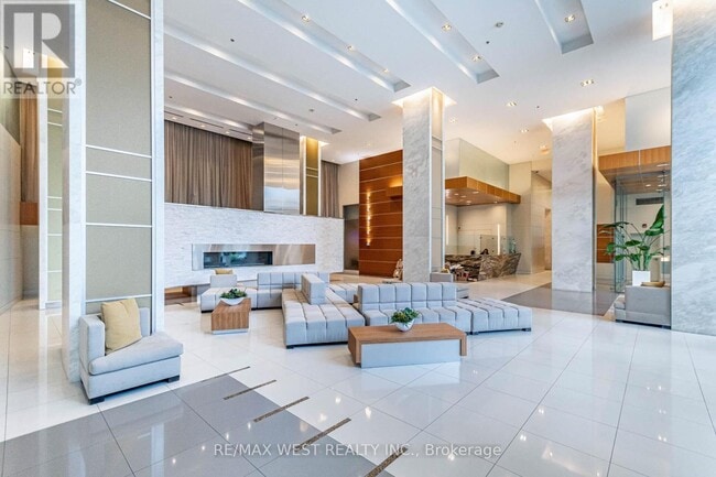 Building Photo - 16 Brookers Ln