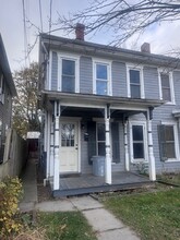 Building Photo - 507 S Raleigh St