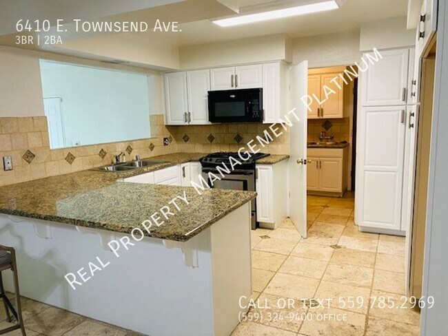 Building Photo - $2,695 Swimming Pool, Solar Panels, 3 Bedr...