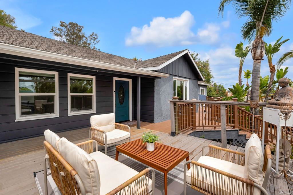 Foto principal - 19419 Oxnard St