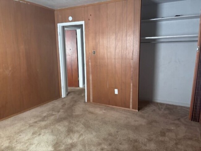 Foto del edificio - 3078 Oak Forest Dr