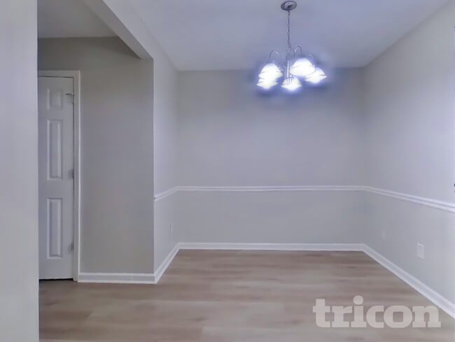 Building Photo - 1436 Little Creek Dr