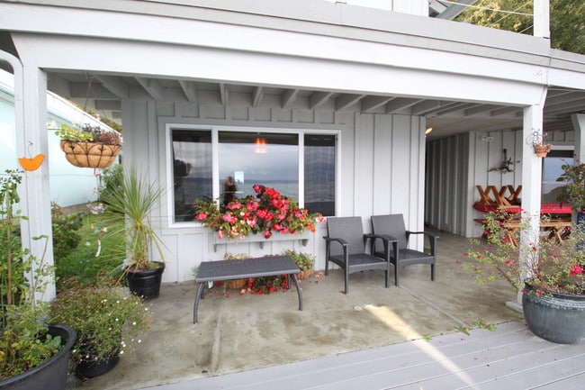 Foto del edificio - 27422 Sandy Shores Dr SW
