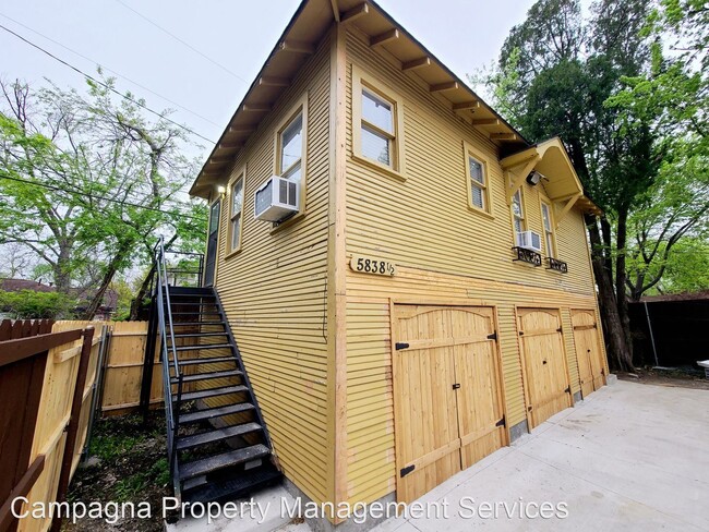 Building Photo - 1 br, 1 bath House - 5838 1/2 Vickery Blvd