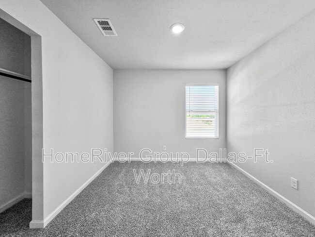 Building Photo - 101 Bluebonnet Wy