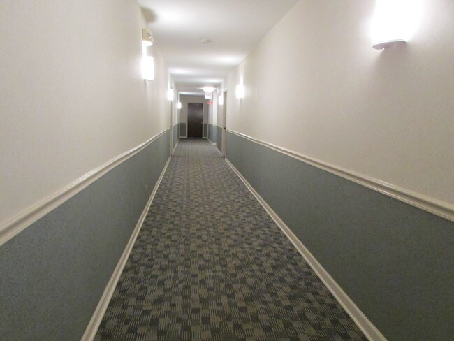 Foto del edificio - 4 Oak Creek Dr
