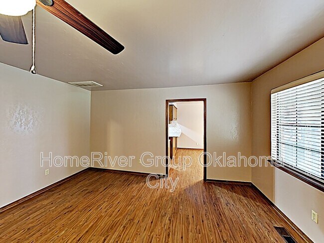 Foto del edificio - 1036 W Windsor Way