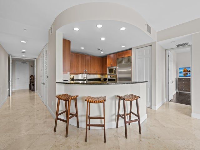 Foto del edificio - 444 Hendricks Isle