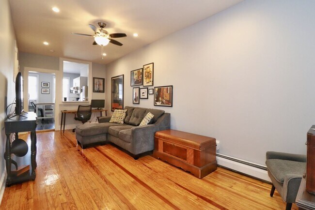 Foto del edificio - 372 7th St