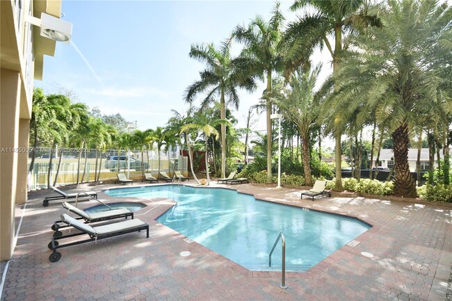 Building Photo - 3500 Coral Way