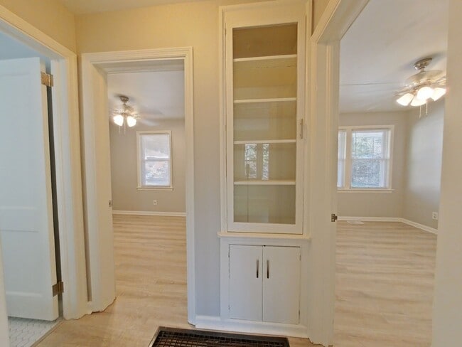 Foto del edificio - SUPER CUTE DUPLEX UNIT