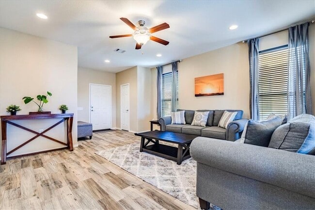 Building Photo - 6916 Sunderland Trail