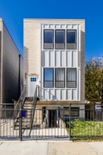 Building Photo - 1058 N Central Park Ave