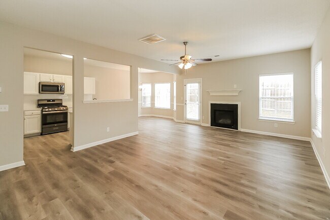Building Photo - 1615 Tigris Ct
