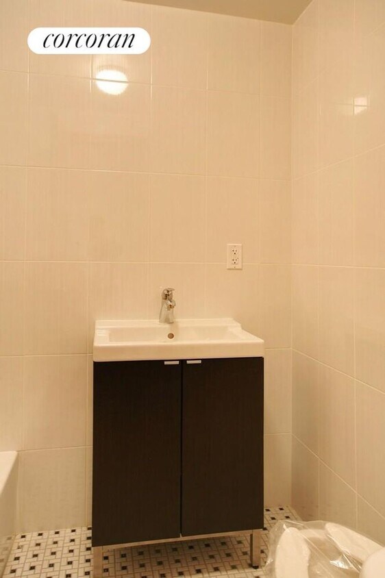 Foto del edificio - 382A 6th Ave