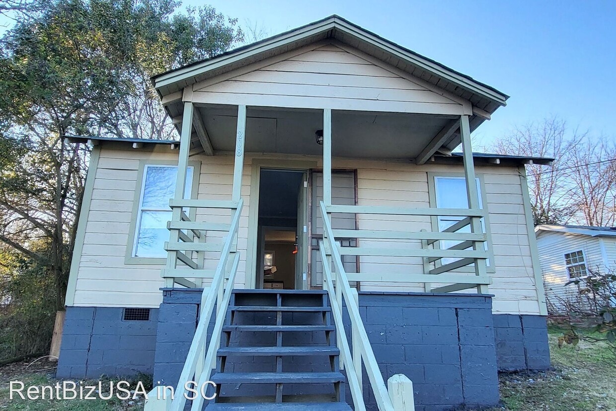 Primary Photo - 1 br, 1 bath House - 208 N Gregory St