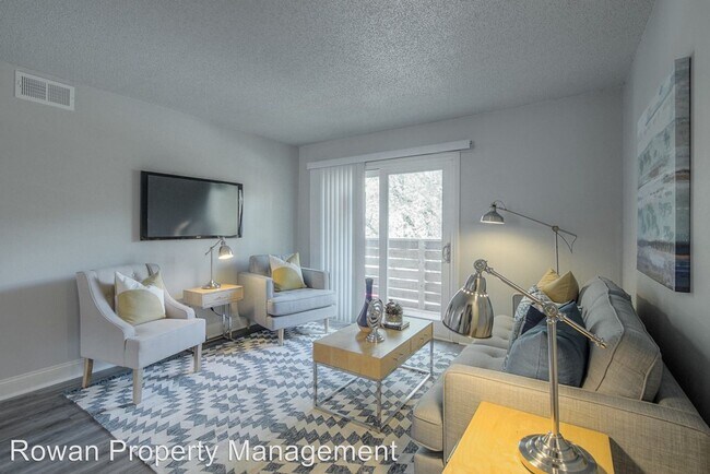 Foto del edificio - 425 Maple Blvd