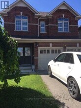 Building Photo - 16 Attview Crescent