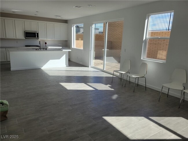 Foto del edificio - 187 Jaldena Ln