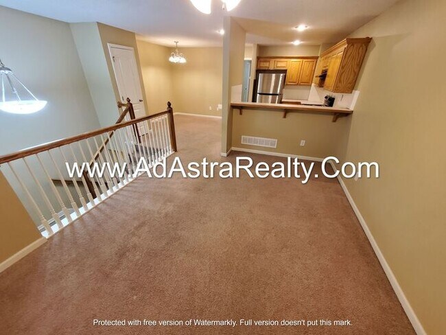 Foto del edificio - Spacious Belton Townhome-Available NOW!!