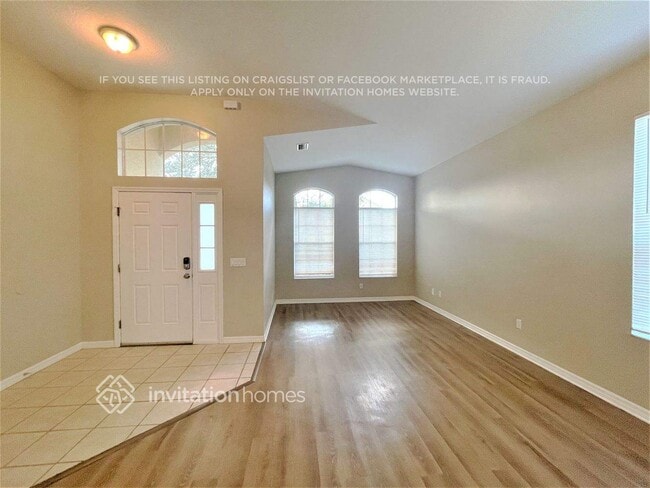 Building Photo - 6016 36th Ct E