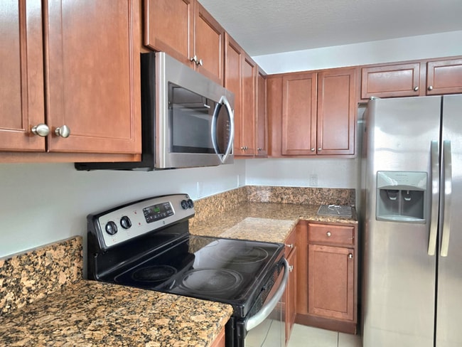 Photo - 11501 NW 89th St Apartment