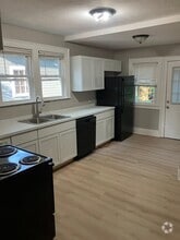 Building Photo - 318 Edgewood Ave